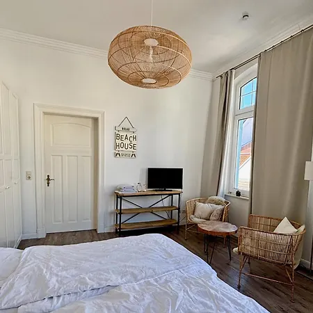 Herr Friese, Nr. 6 *